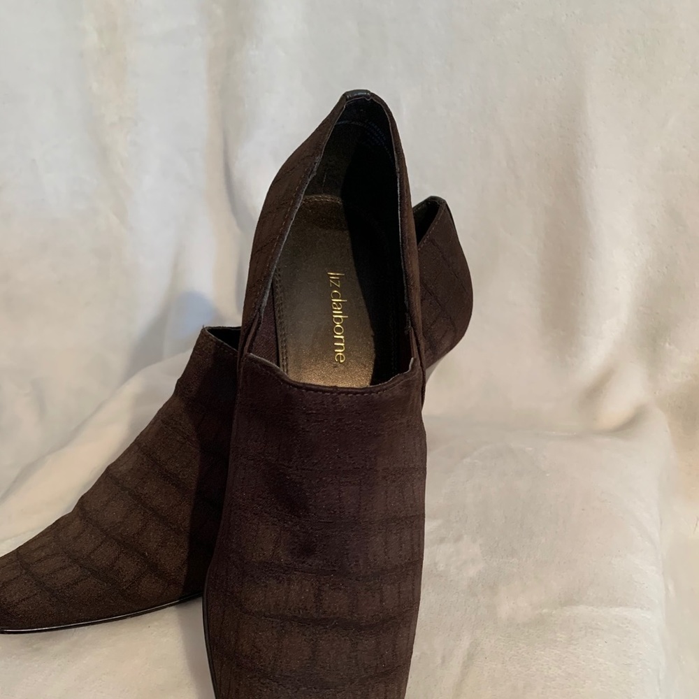 Liz Claiborne brown fabric pumps sz 9M